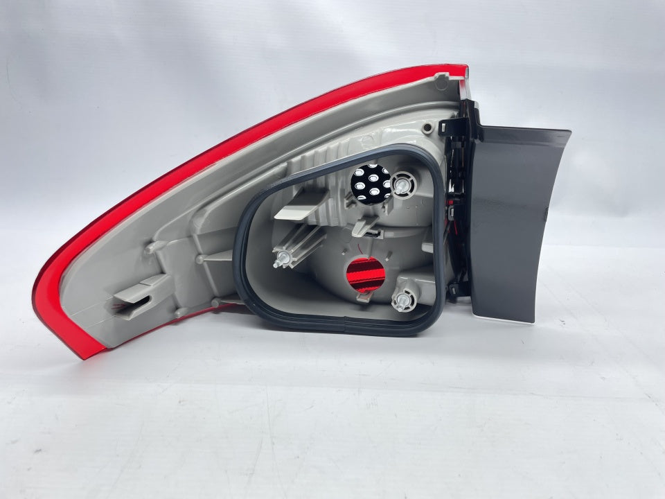 Farolim Direito Ford Mondeo IV 5P 07-10