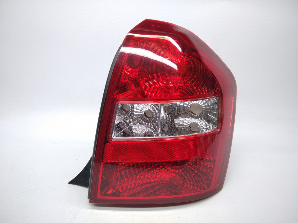 Farolim Direito Kia Cerato 5P 05-09