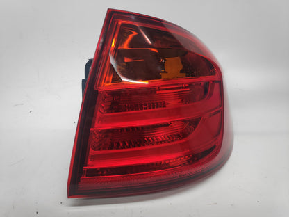 Farolim Direito Led Bmw S-3 F31 Touring 12-15