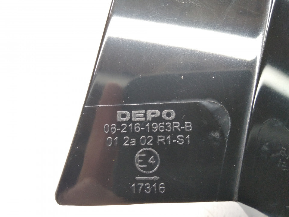 Farolim Direito Led Mazda 3 Hatchback 5P 03-09