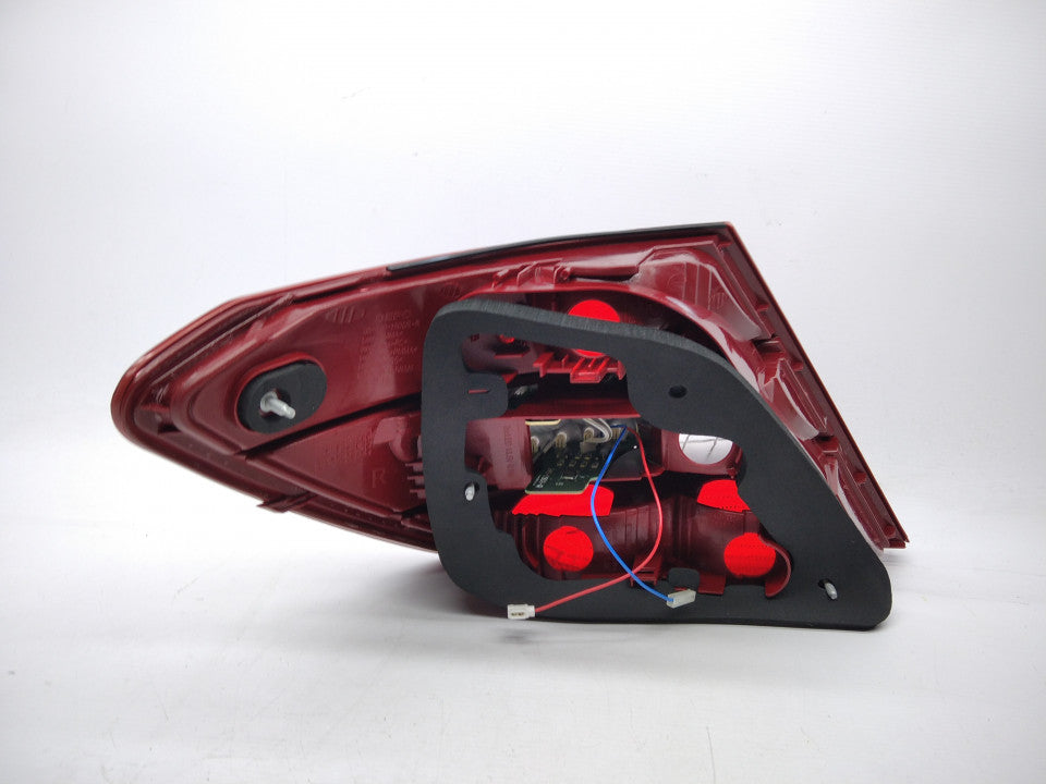 Farolim Direito Led Mercedes W204 C Class Berlina 07-10