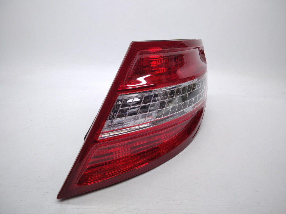 Farolim Direito Led Mercedes W204 C Class Berlina 07-10
