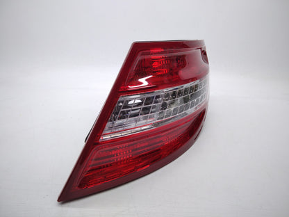 Farolim Direito Led Mercedes W204 C Class Berlina 07-10