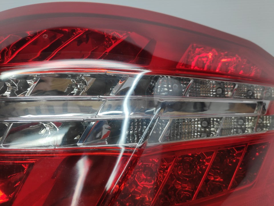 Farolim Direito Led Mercedes W212 E Class Sedam 09-13