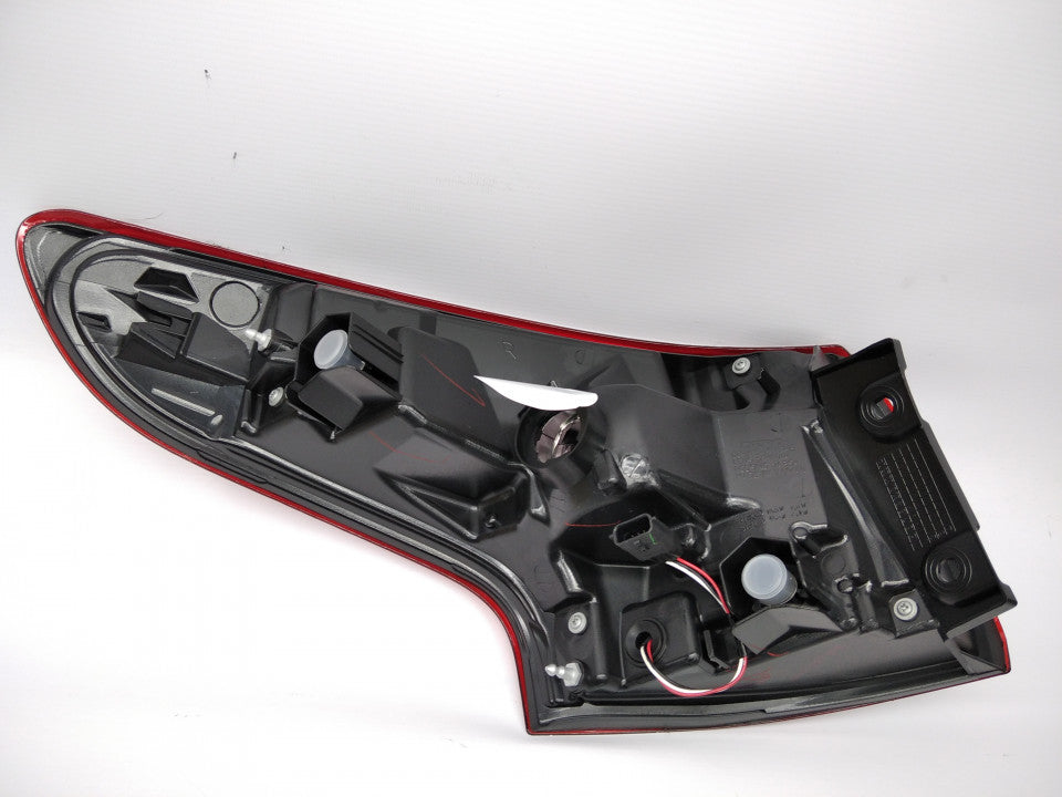 Farolim Direito Led Nissan Qashqai 14-