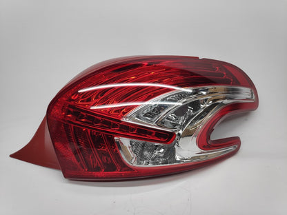 Farolim Direito Led Peugeot 208 12-