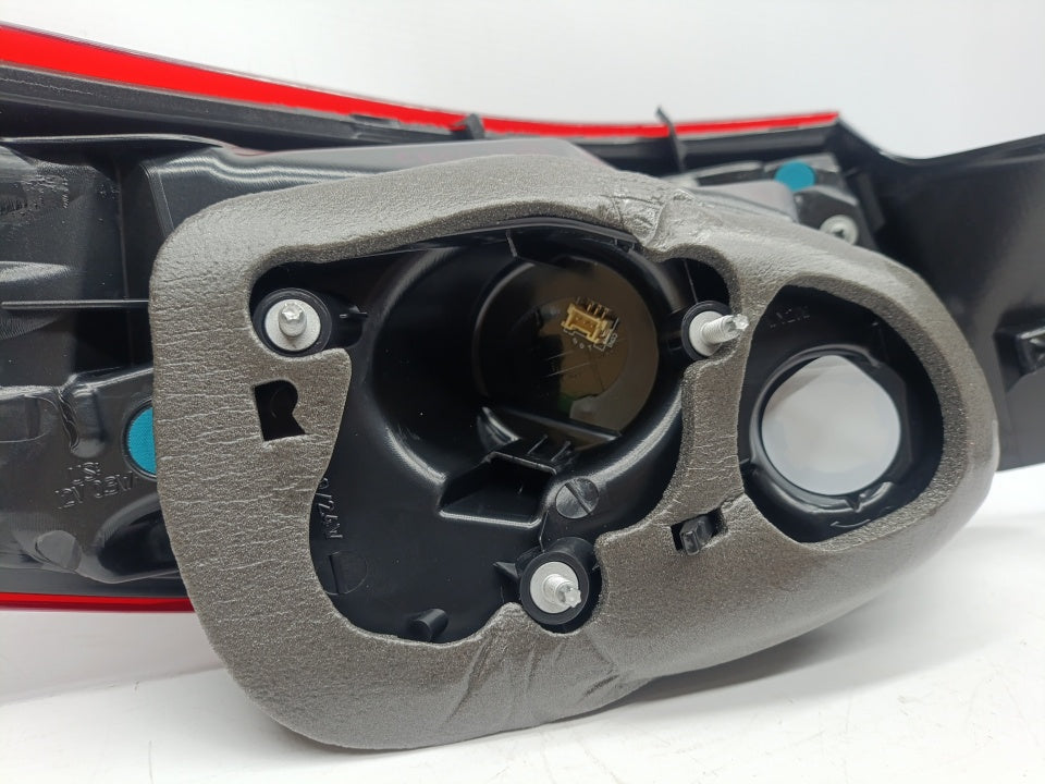 Farolim Direito Mazda 6 15-19 LED