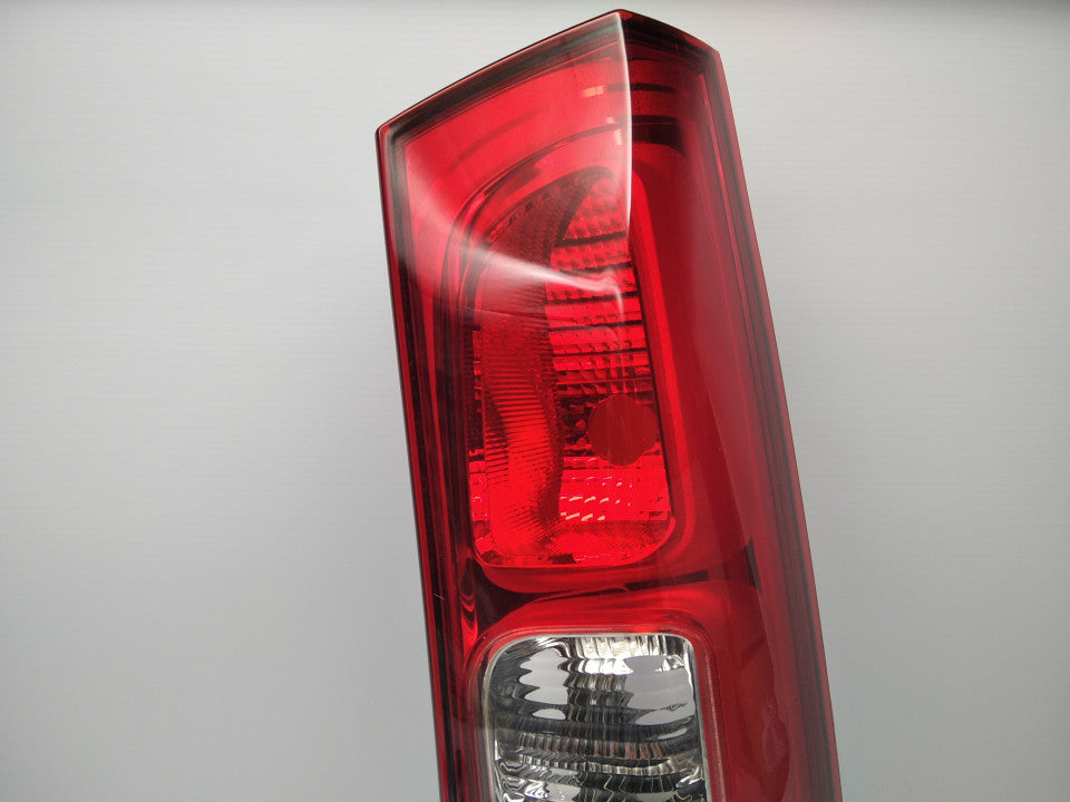 Farolim Direito Mercedes Citan 2P 12-