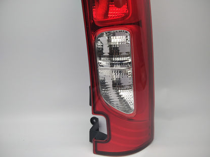 Farolim Direito Mercedes Citan 2P 12-