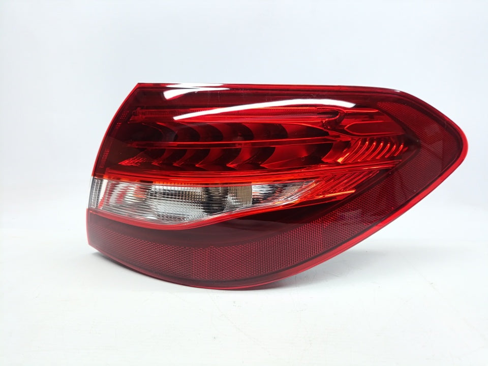 Farolim Direito Mercedes S205 Led SW 14-18