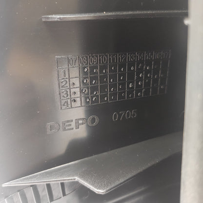 Farolim Direito Mercedes Vaneo / Viano 98-02
