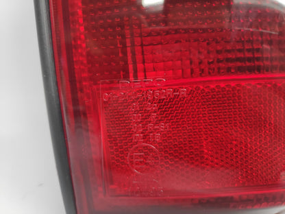 Farolim Direito Mitsubishi L200 K74 96-06 Vermelho