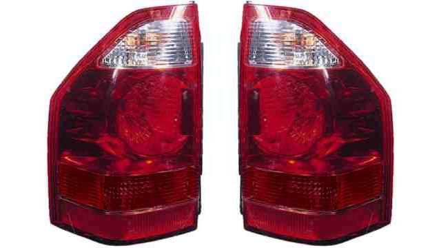 Farolim Direito Mitsubishi Montero / Pajero 03-06