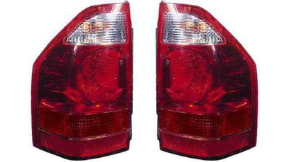 Farolim Direito Mitsubishi Montero / Pajero 03-06