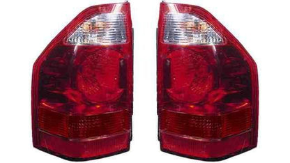 Farolim Direito Mitsubishi Montero / Pajero 03-06