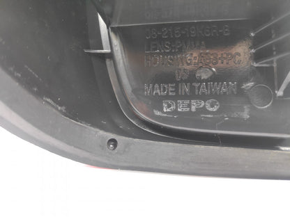 Farolim Direito Nissan Navara D40 Pick-Up 05-14