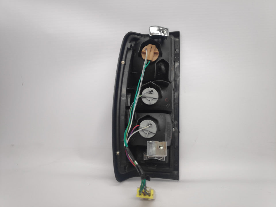 Farolim Direito Nissan Navara Pick-Up D22 98-04