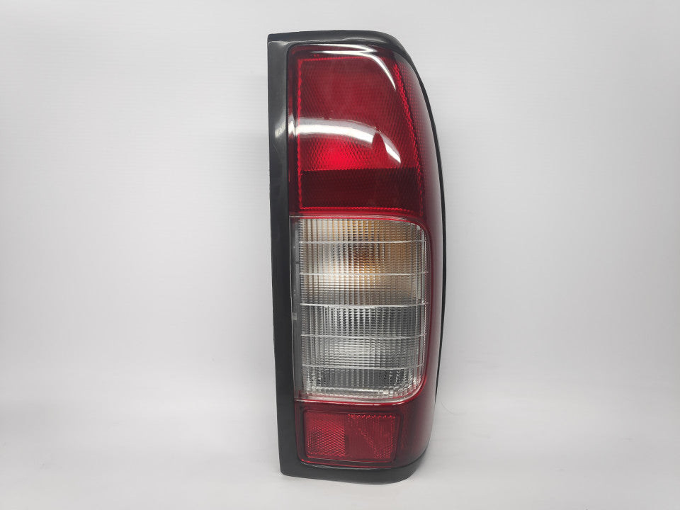 Farolim Direito Nissan Navara Pick-Up D22 98-05 Tipo Koito