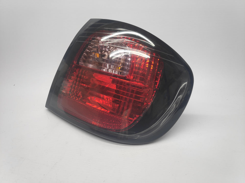 Farolim Direito Nissan Primera P11 4P 99-02