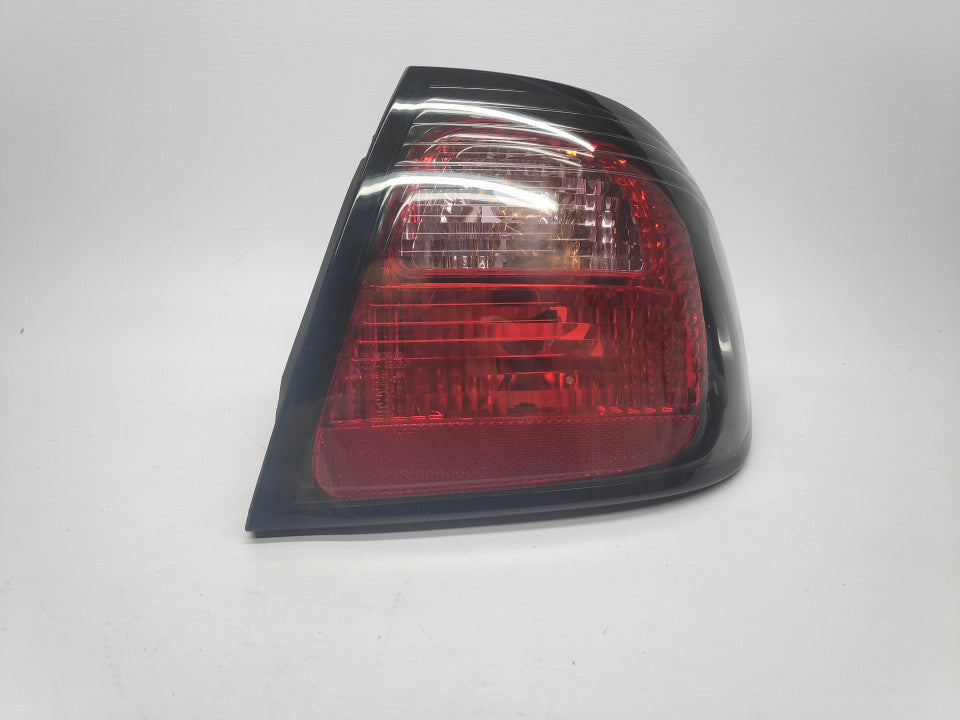 Farolim Direito Nissan Primera P11 4P 99-02