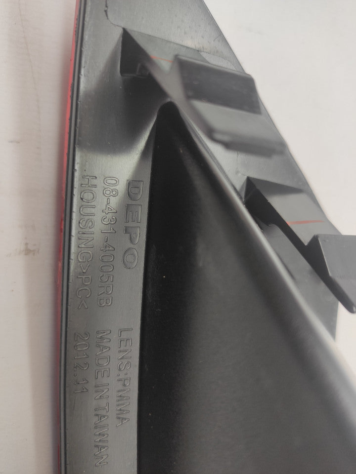 Farolim Direito Para-Choques Ford Focus 08-10