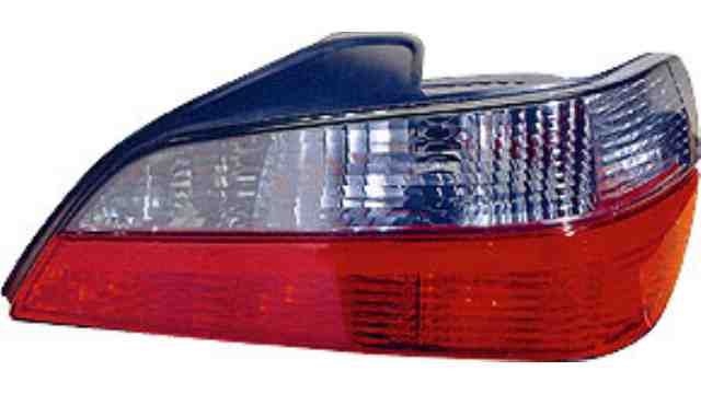 Farolim Direito Peugeot 406 Berlina 4P 95-99