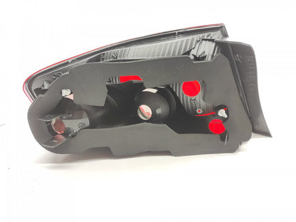 Farolim Direito Peugeot 407 Berlina 4P 04-09
