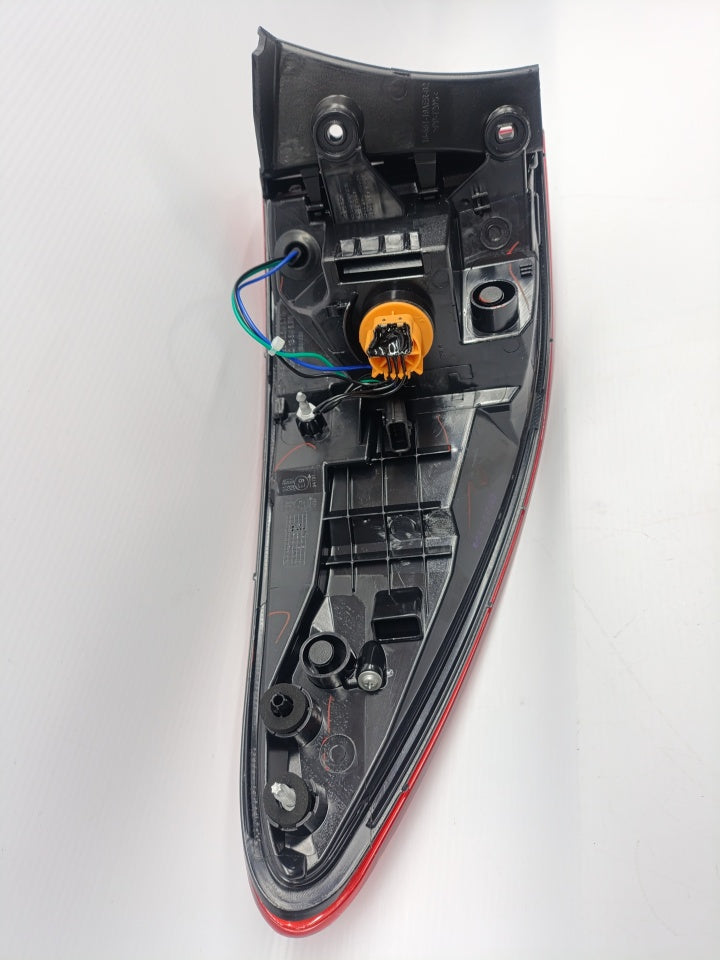 Farolim Direito Renault Kadjar 15-18 LEd