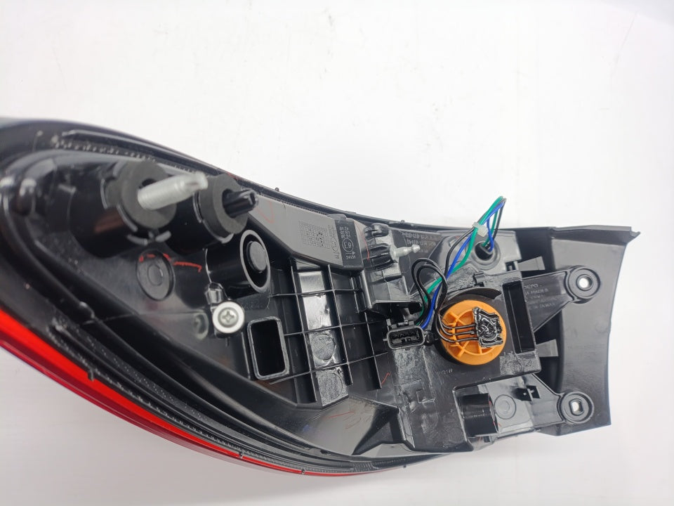 Farolim Direito Renault Kadjar 15-18 LEd