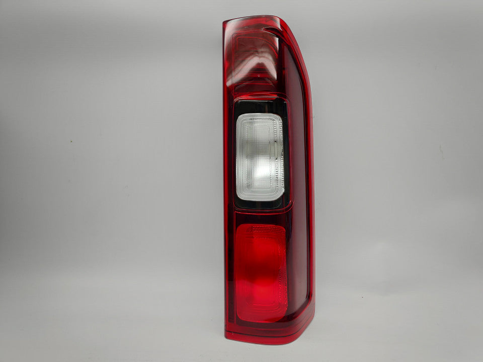 Farolim Direito Renault Trafic 14-24