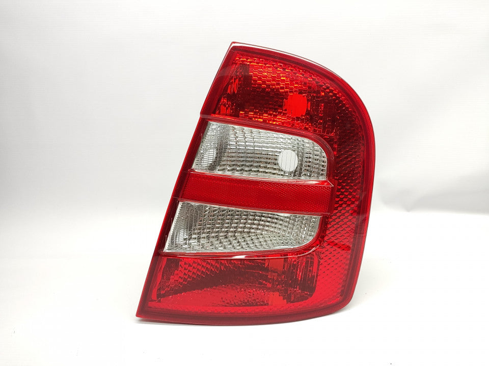 Farolim Direito Skoda Fabia 5P 99-04