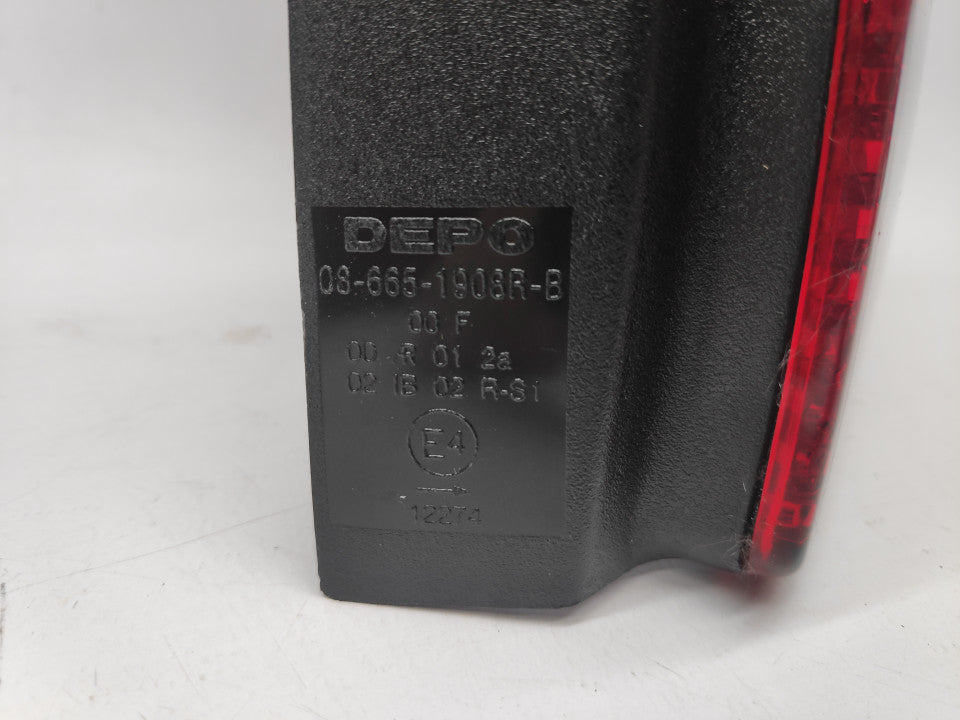 Farolim Direito Skoda Felicia 5P/ Combi 98-01