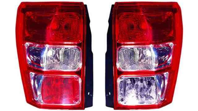Farolim Direito Suzuki Grand Vitara 5P 05-