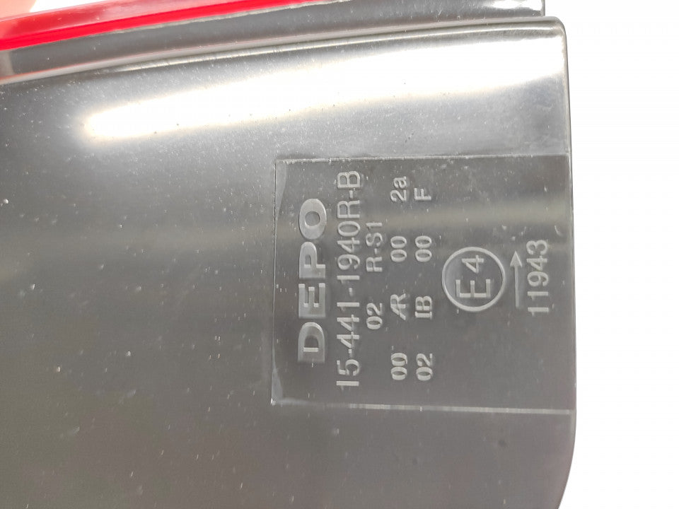 Farolim Direito Vw Passat B6 Sedan 4P 00-05