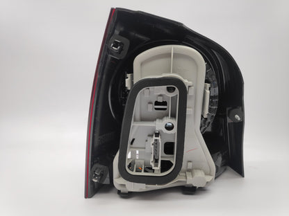 Farolim Direito Vw Polo 9N2 05-09 Mascara Vermelha