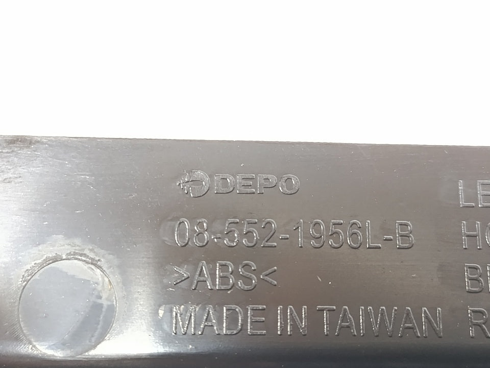 Farolim Esquerdo 1P Peugeot Partner IV 1P 18 -