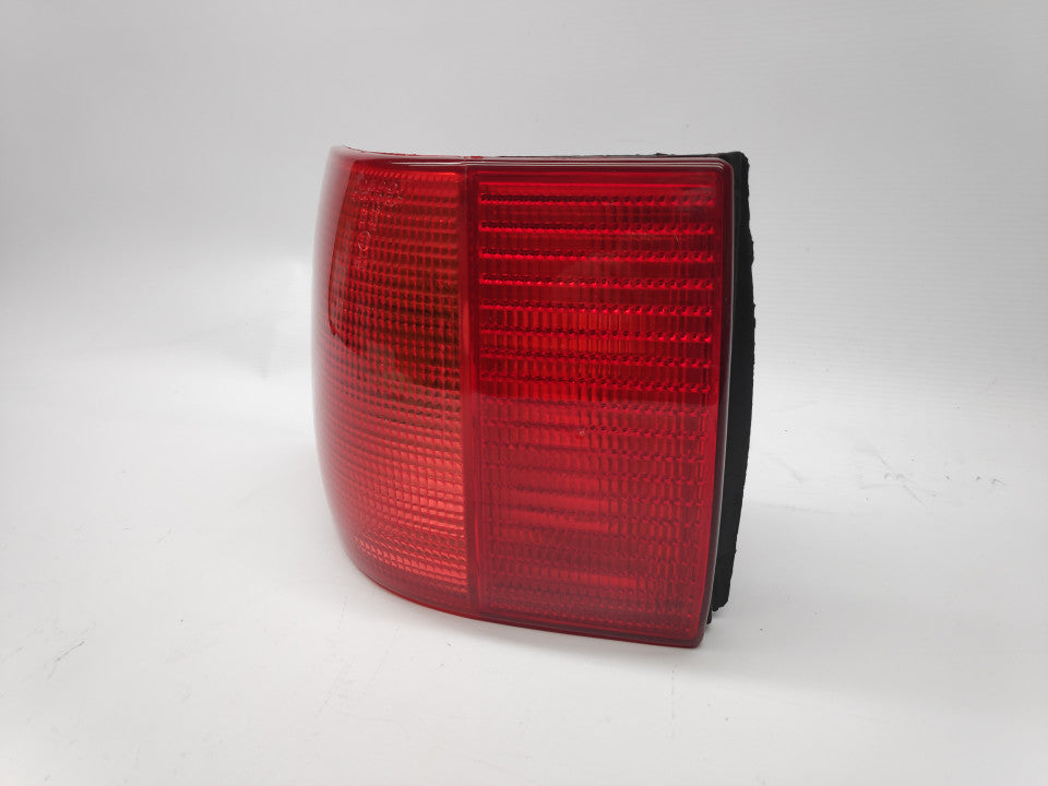 Farolim Esquerdo Audi 80 91-96 Sedam 4P
