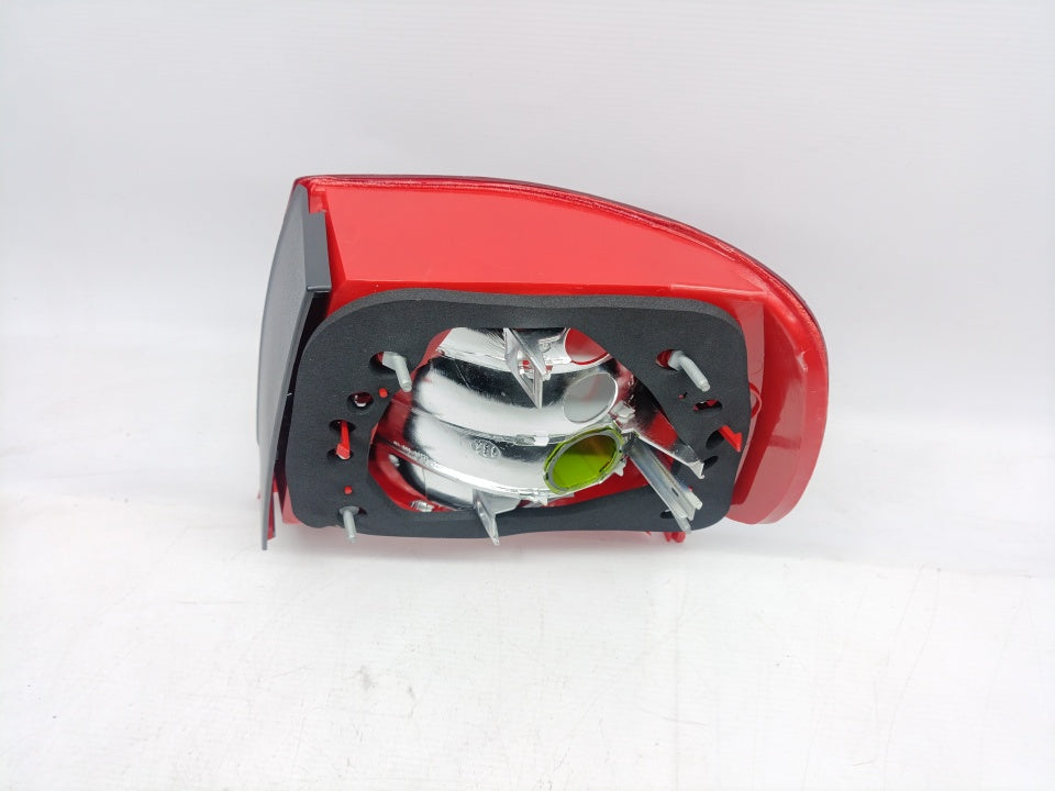 Farolim Esquerdo Audi A4 94-99 4P