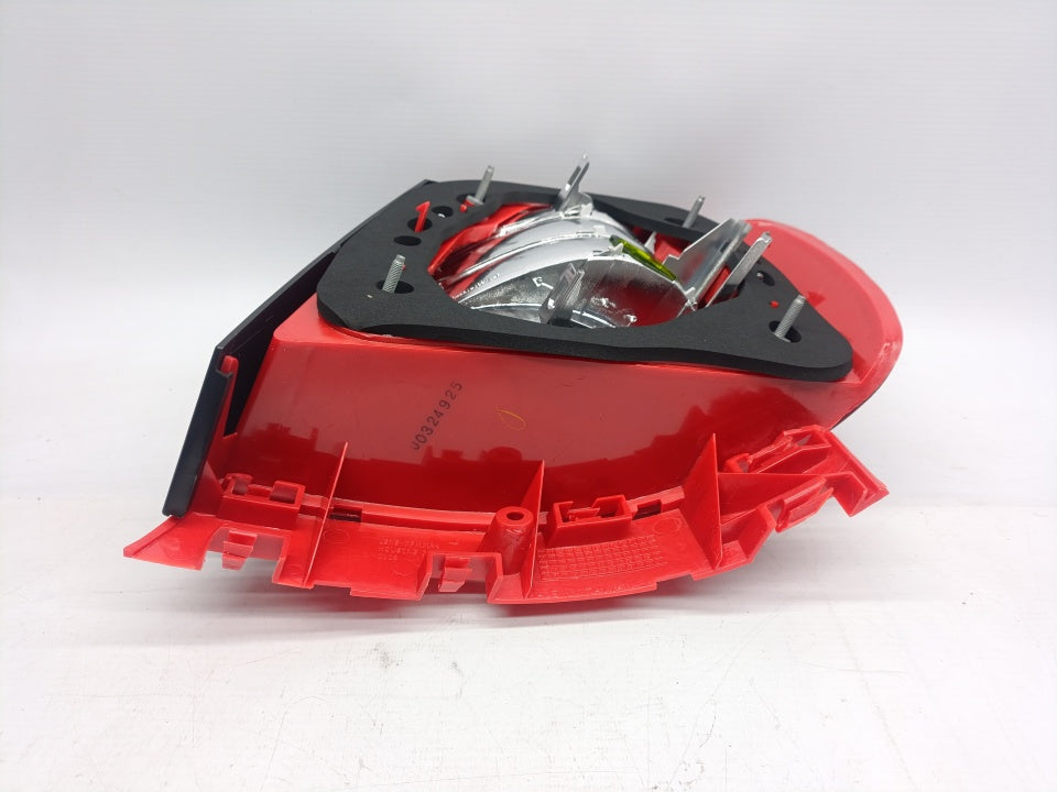 Farolim Esquerdo Audi A4 94-99 4P