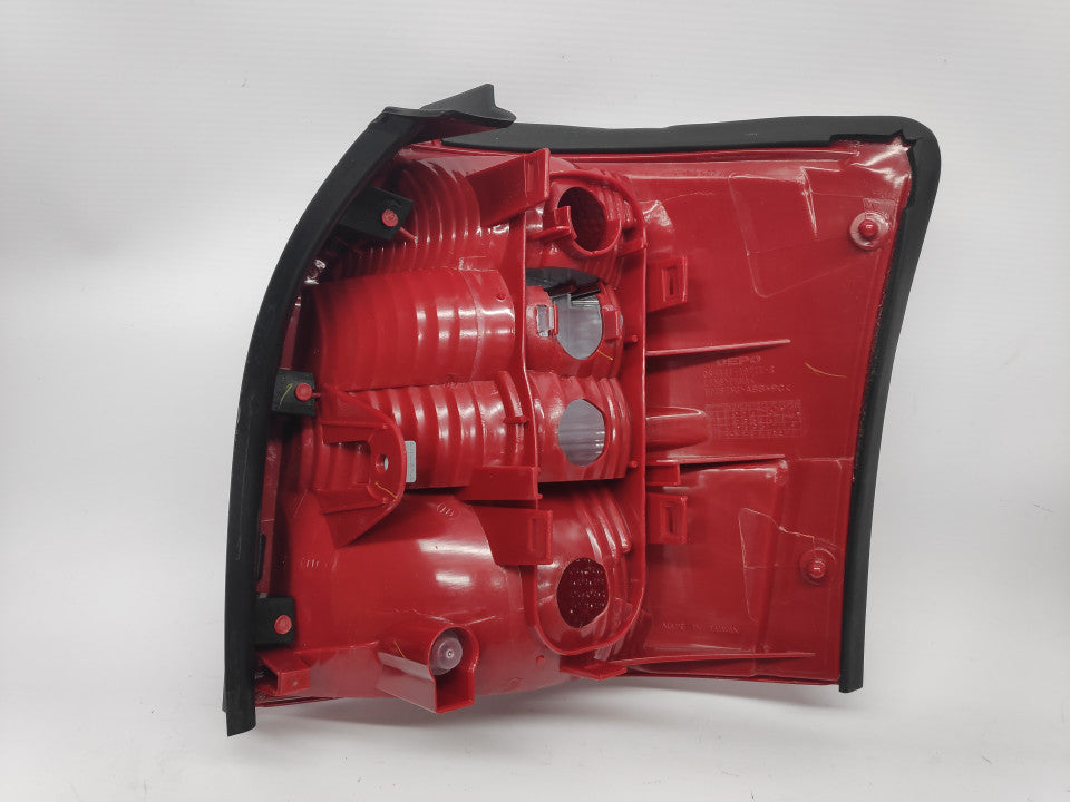 Farolim Esquerdo Audi A4 B6 Avant 01-04