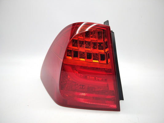 Farolim Esquerdo Bmw Serie 3 E91 Touring Led 08-11