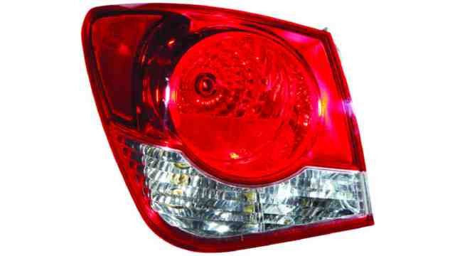 Farolim Esquerdo Chevrolet Cruze 4P 09- Exterior
