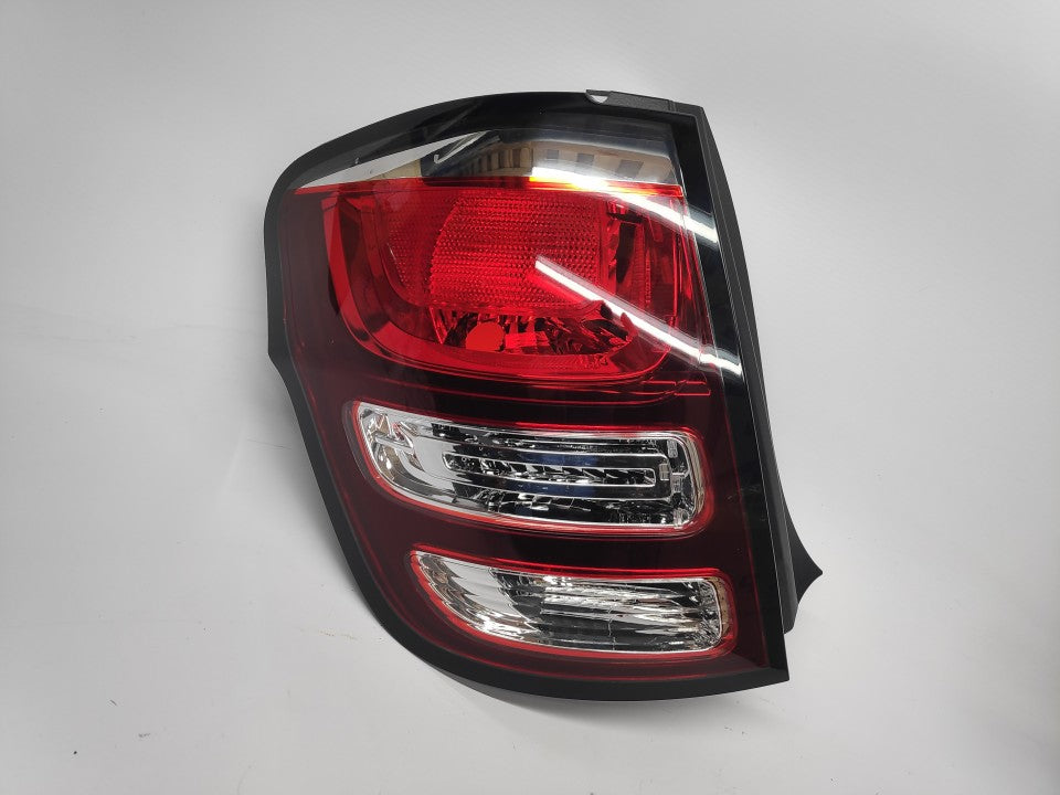 Farolim Esquerdo Citroen C3 13-