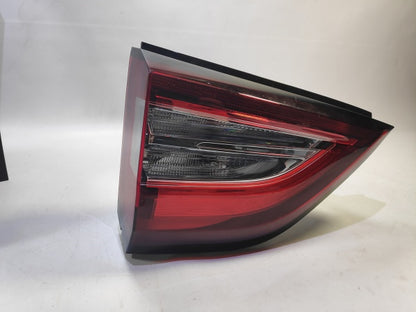 Farolim Esquerdo da Mala Renault Grand Scenic IV 16 -