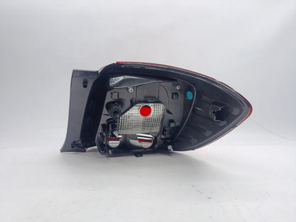Farolim Esquerdo Dacia Sandero 17-