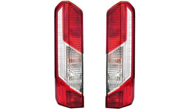Farolim Esquerdo Ford Transit 14-