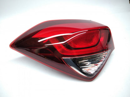 Farolim Esquerdo Hyundai i20 5P 15-
