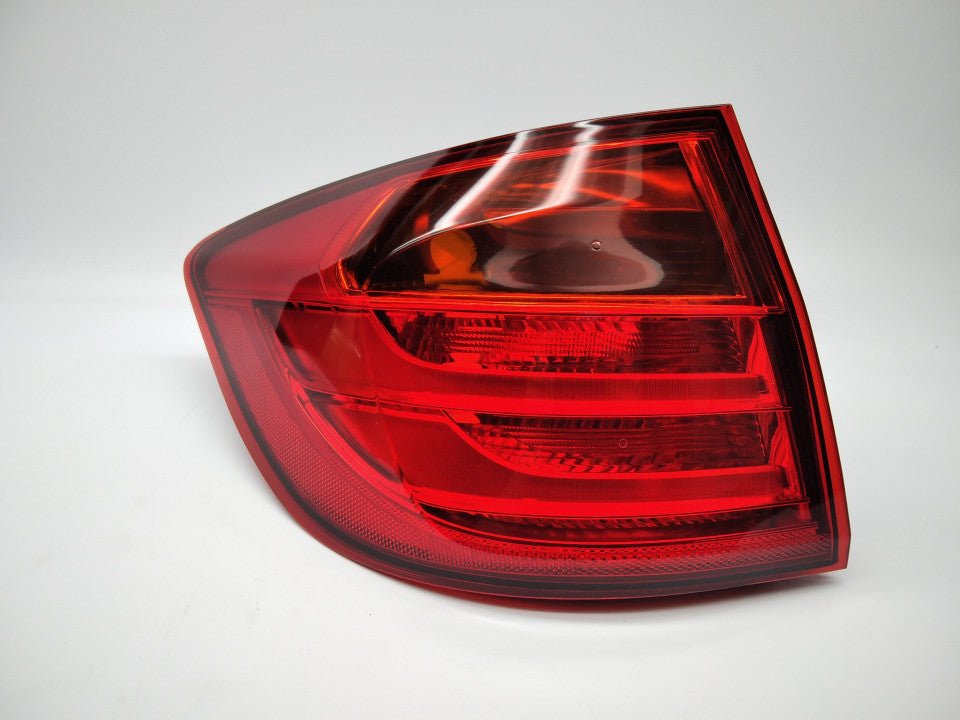 Farolim Esquerdo Led Bmw S-3 F31 Touring 12-15