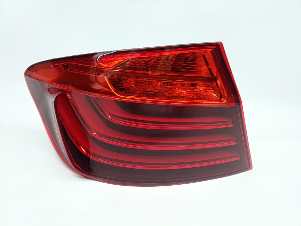 Farolim Esquerdo Led Bmw S-5 F10 4P 13-