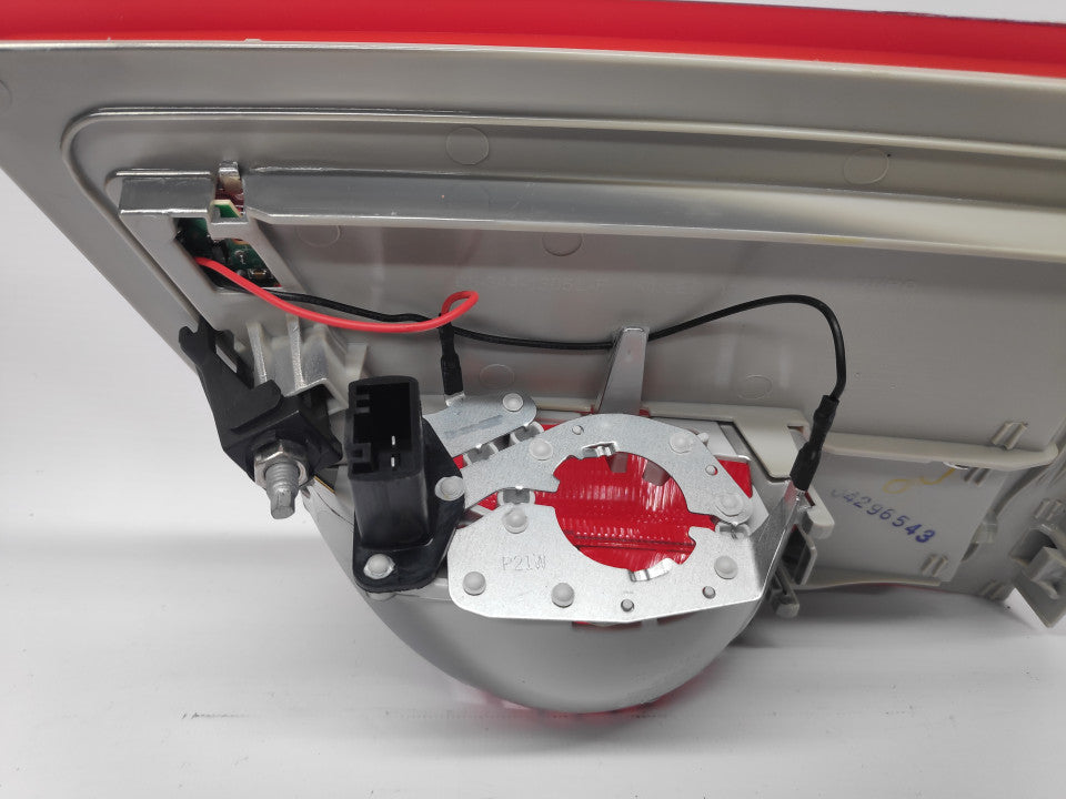Farolim Esquerdo Led Bmw X5 E70 06-10 Mala